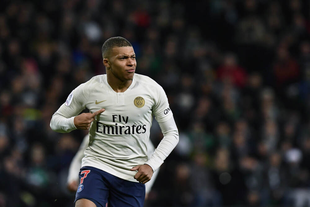 校园再大也容不下“以举报代管理”